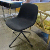 Muuto Swivel Office Chair 19"W x 17"D x 30"T