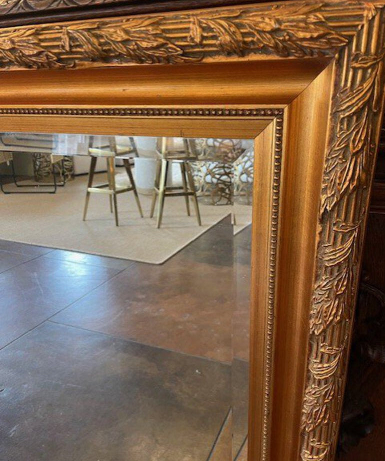 Italian Gold Gilt Mirror 32"W x 38.5"WNN. FINAL PRICE