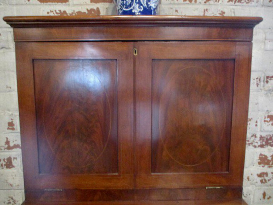 Antique Secretary/Desk In Mahogany 32."W x 19.5"D x 59.5"T