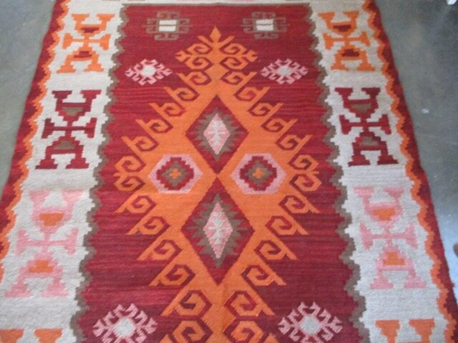 Southwestern Rug 5"Feet x 7"8"