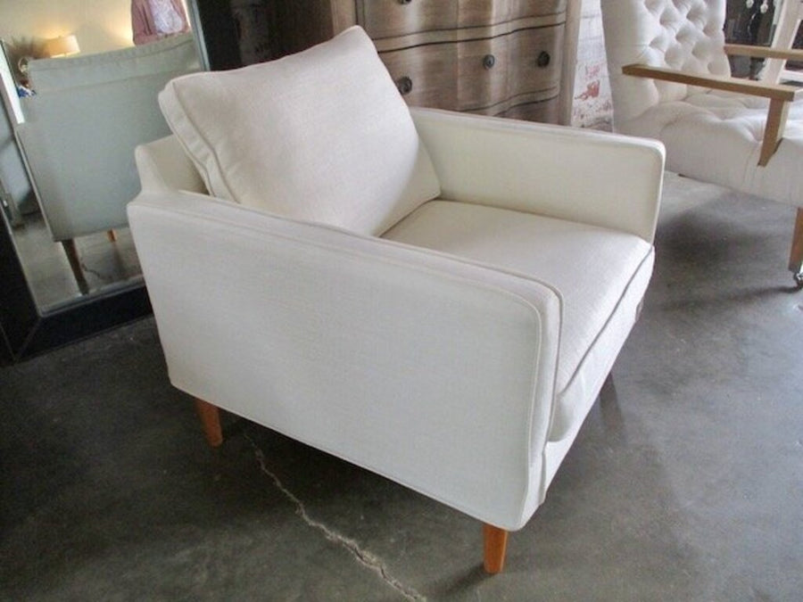 Club Chair 31.5"W x 31.5"D x 31.5"T