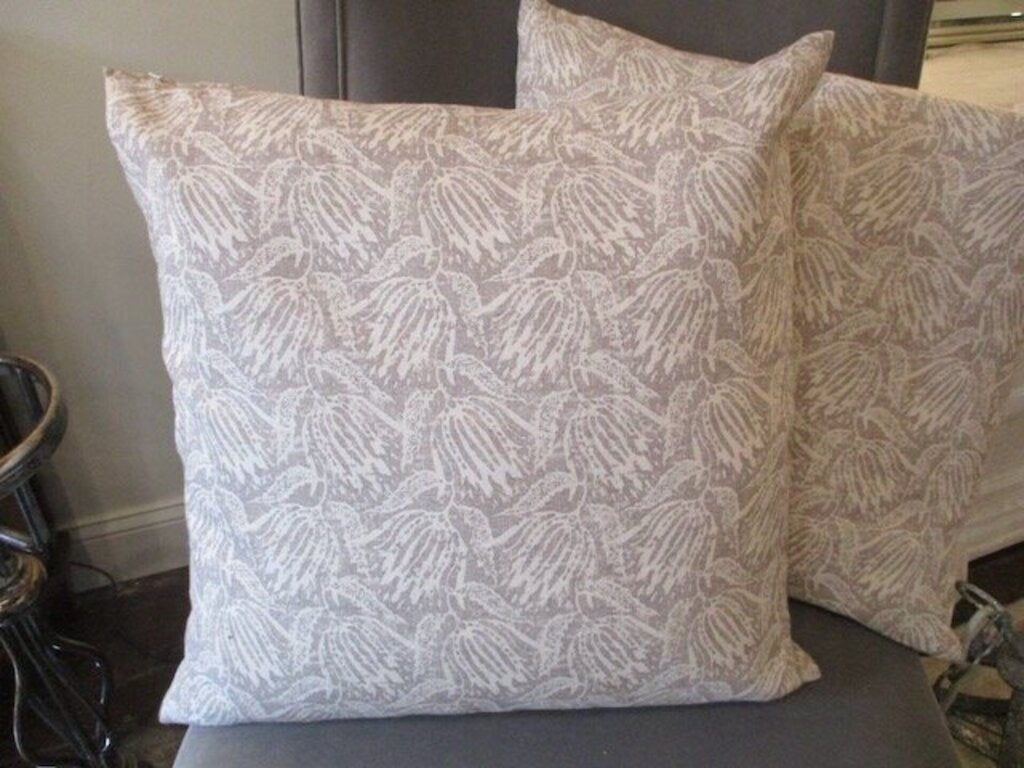 Pair Of Susan O Conner Pillows 22" x22"