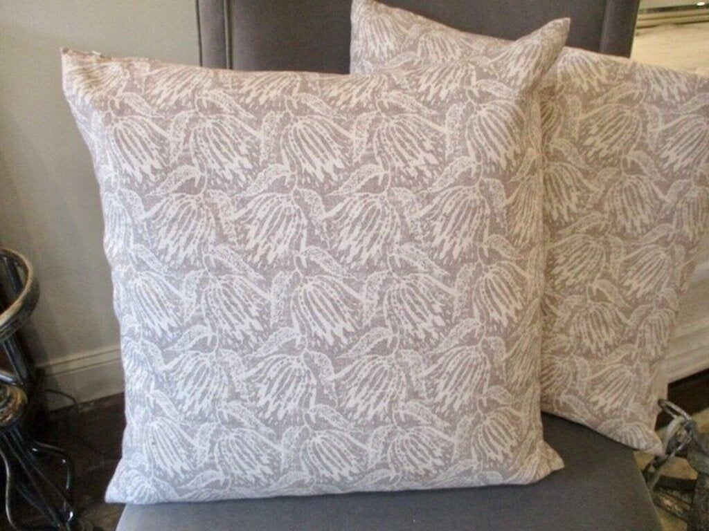 Pair Of Susan O Conner Pillows 22" x22"
