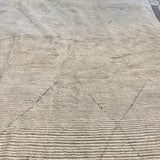 8' x 10' Wool Rug With Design
