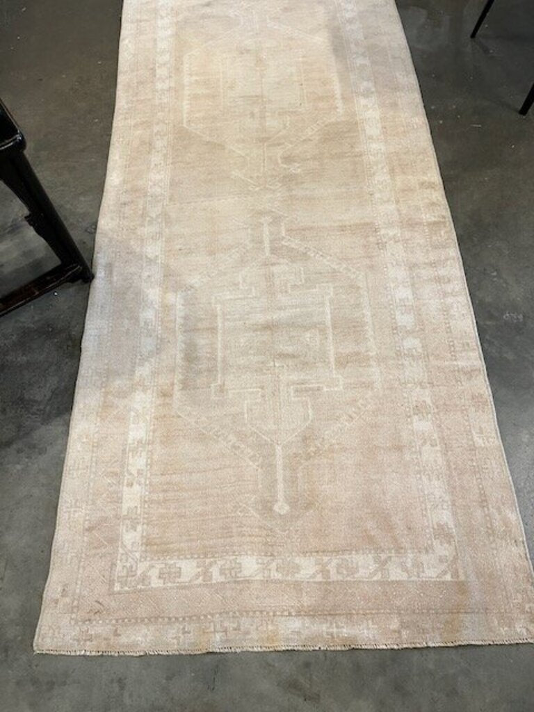 Gold Antique Style Runner from ART Rug 3.4' x 14.1''