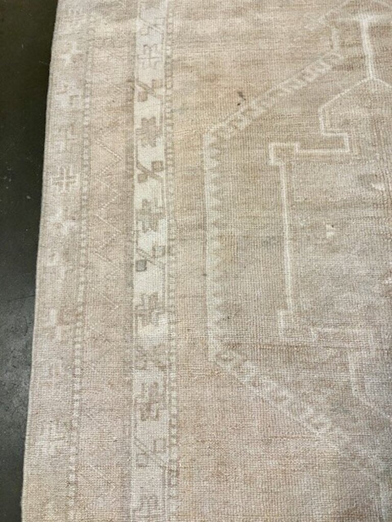 Gold Antique Style Runner from ART Rug 3.4' x 14.1''