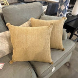 Pair of Pottery Barn Indoor/Outdoor Pillows 16" x 16"