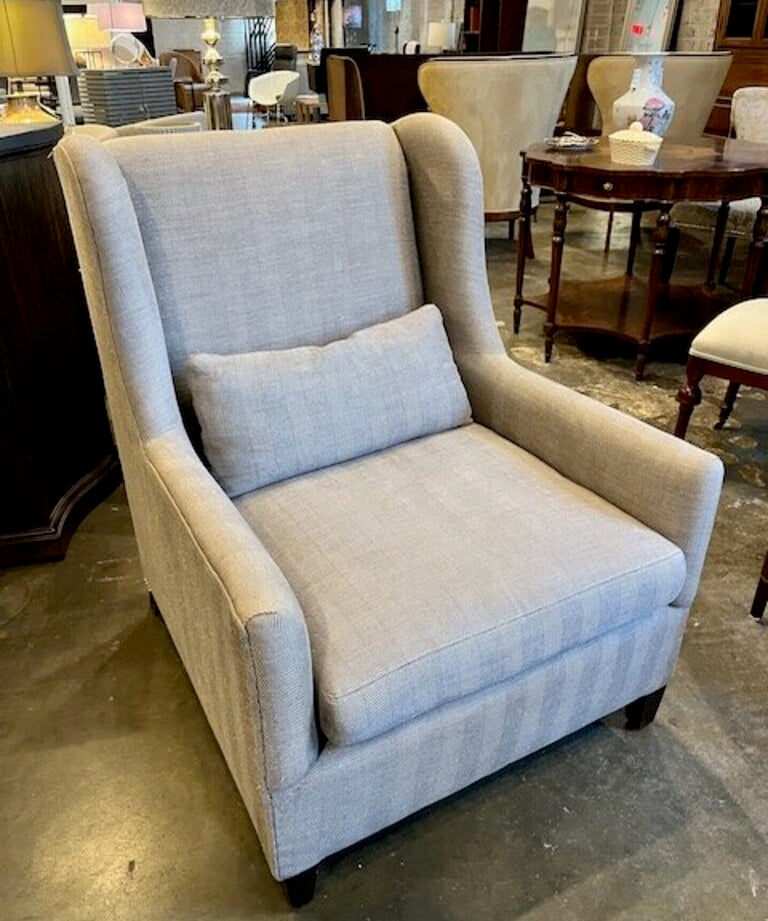 Club Chair 31"W x 34"D x 40"T