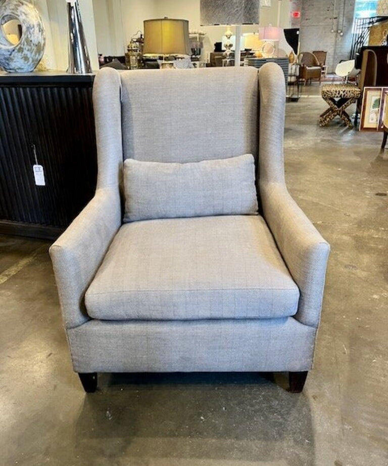 Club Chair 31"W x 34"D x 40"T