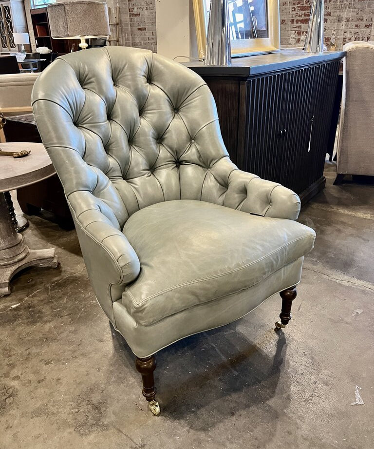 NEW Acquisitions Elliot Tufted Chair In Mont Blanc Storm Leather 28.5"W x 22"D x 41.5"H
