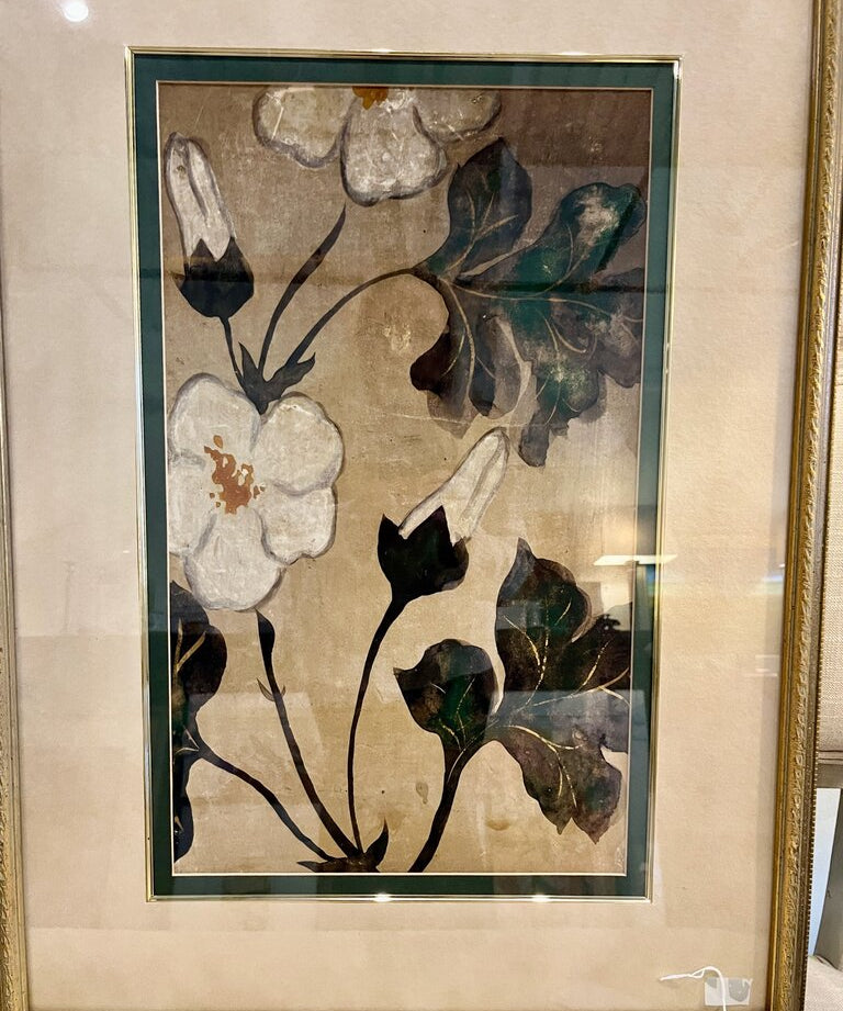 White Flower Vines 30"T x 22"W