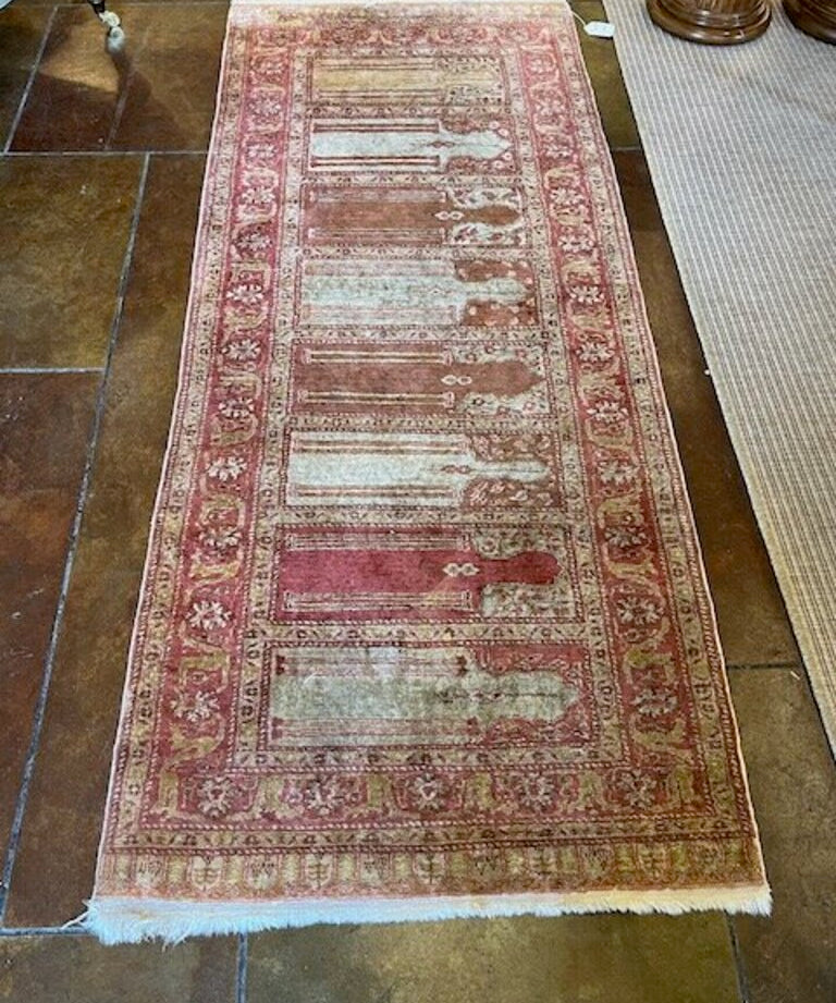 Vintage Runner 85"L x 34"W