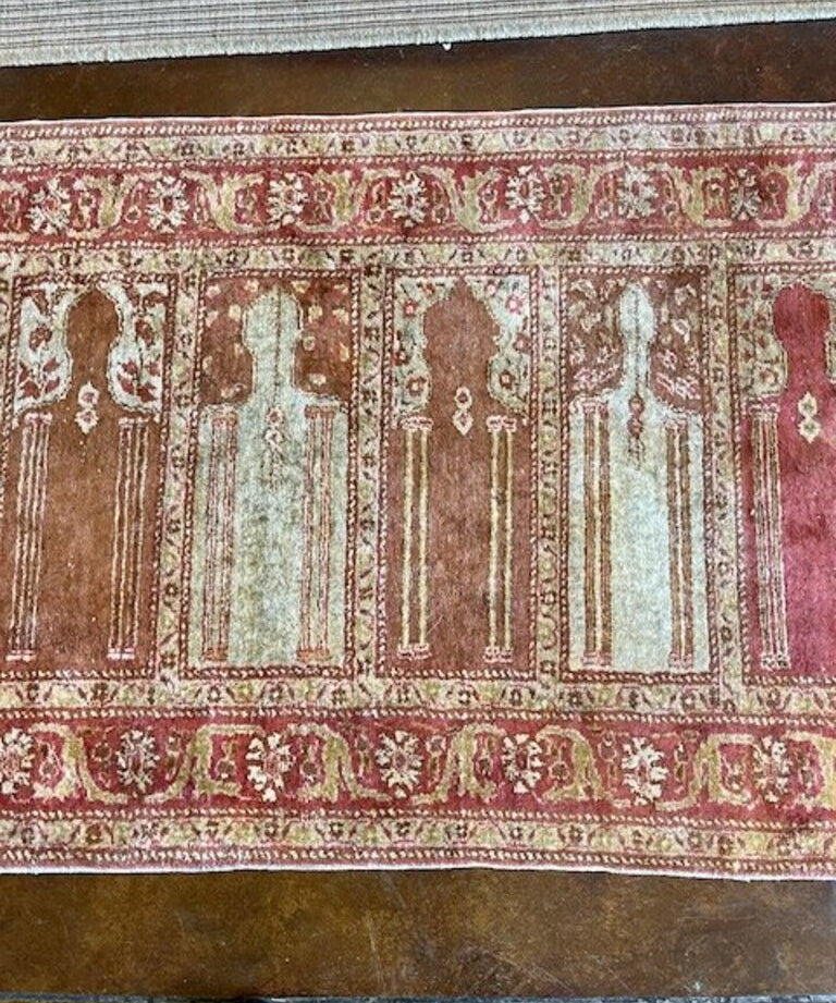 Vintage Runner 85"L x 34"W
