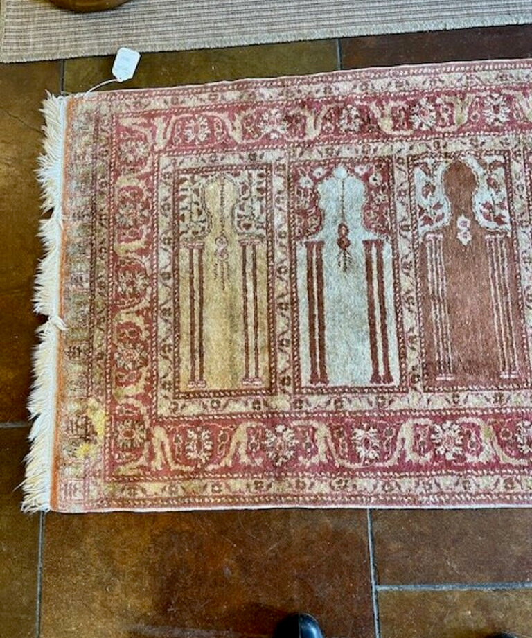 Vintage Runner 85"L x 34"W