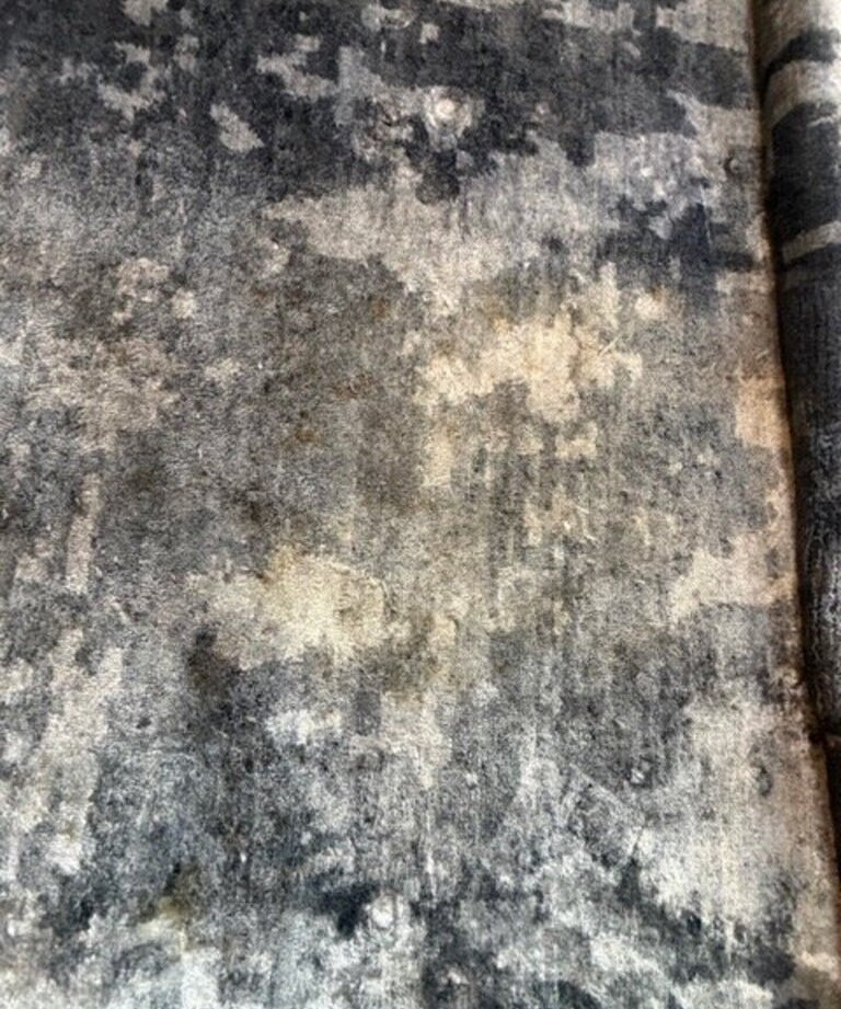 Moattar Tibetan Graphic Grey Rug AS IS 9'11" x 13'3"