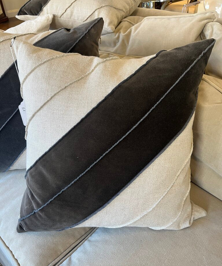 Pair Of Pillows 22" x 22"
