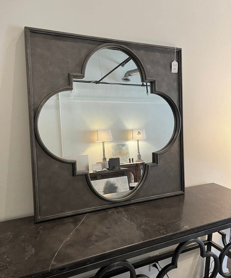 Universal Mirror 36" x 36"