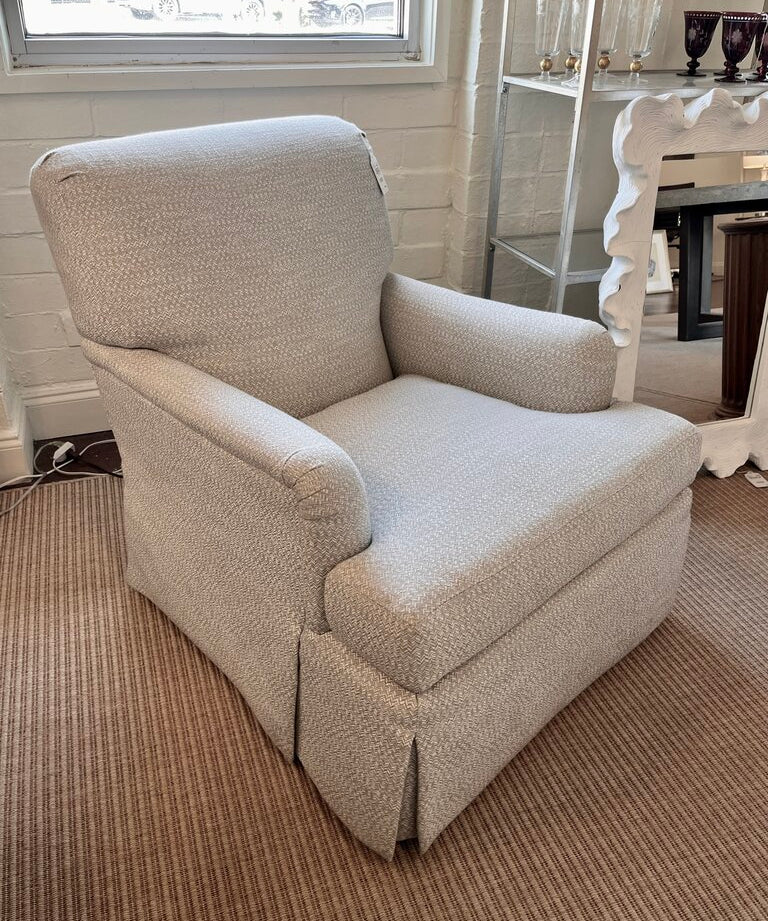 NEW Taylor King Rutledge Swivel Chair 30"W x 39"D x 34"H
