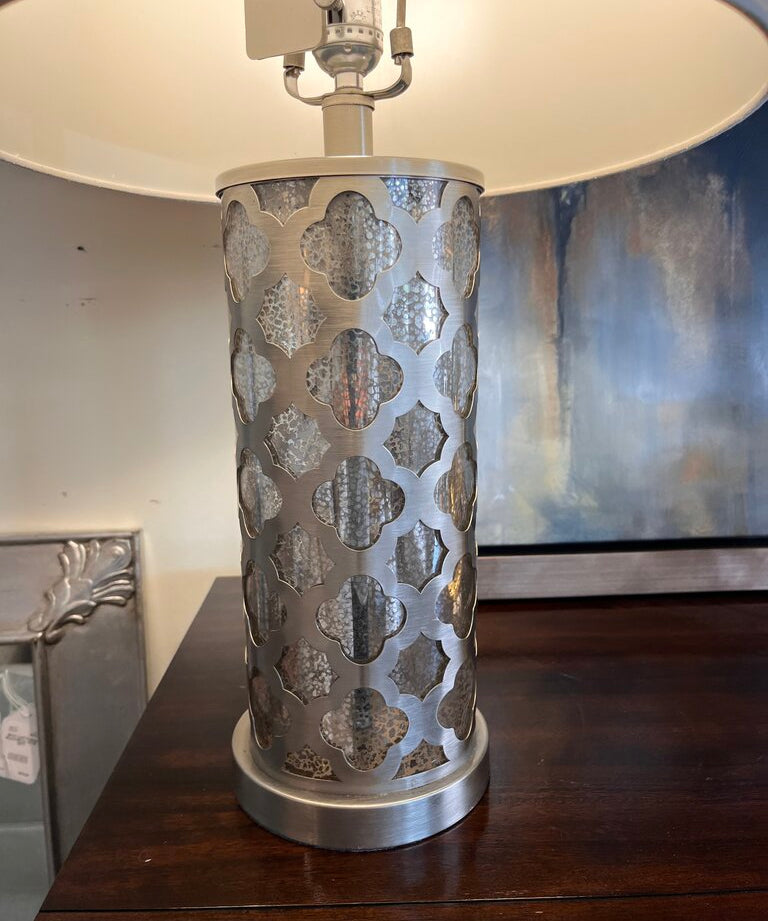 Pair Of Lamps 26 To Finial
