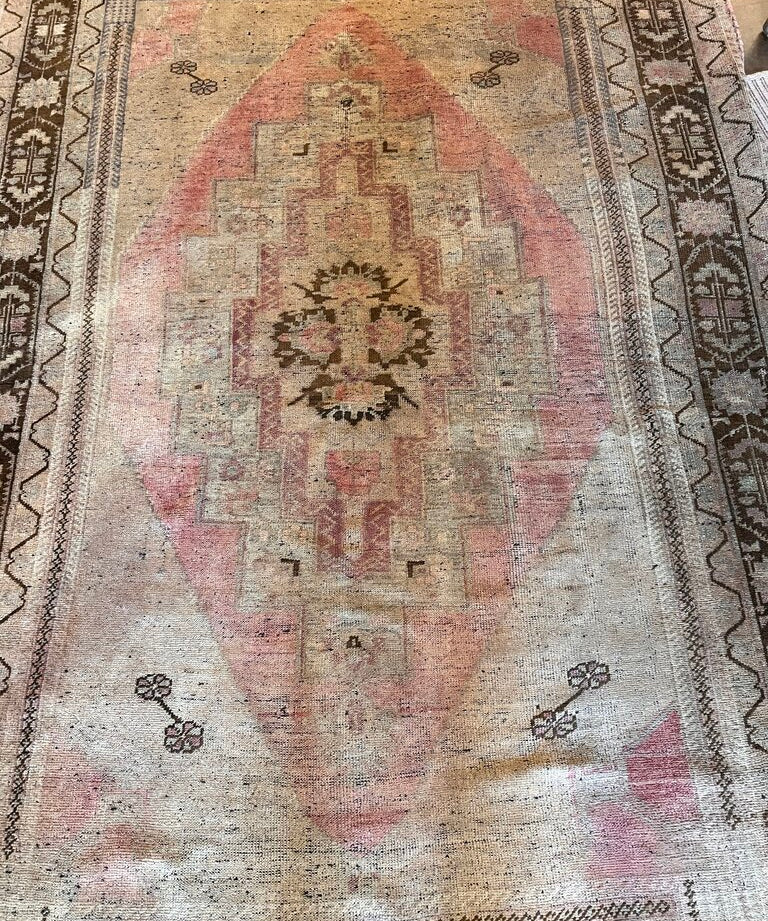 Vintage Rug 5'4" x 8'7"