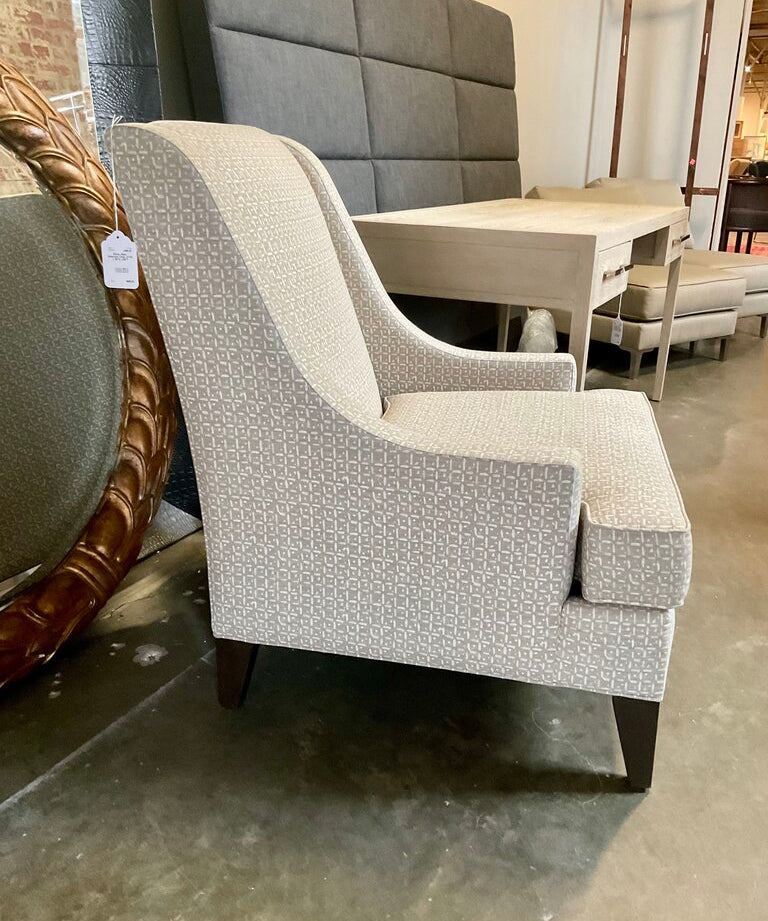 Ethan Allen Emerson Chair 31"W x 34"D x39"T