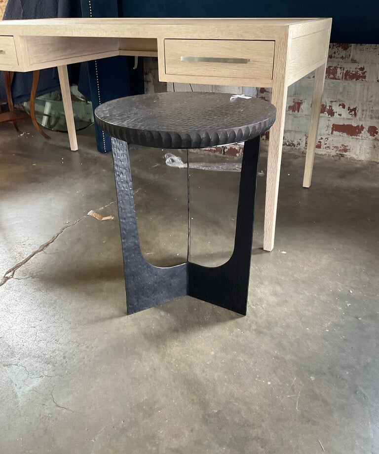 Modern Round Accent Table 18"Diam x 23.5"T
