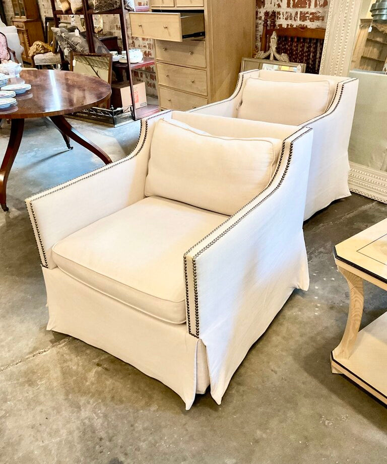 Bungalow Arm Chair With Nailhead Trim 23.5"W x 34.5"D x 32"T