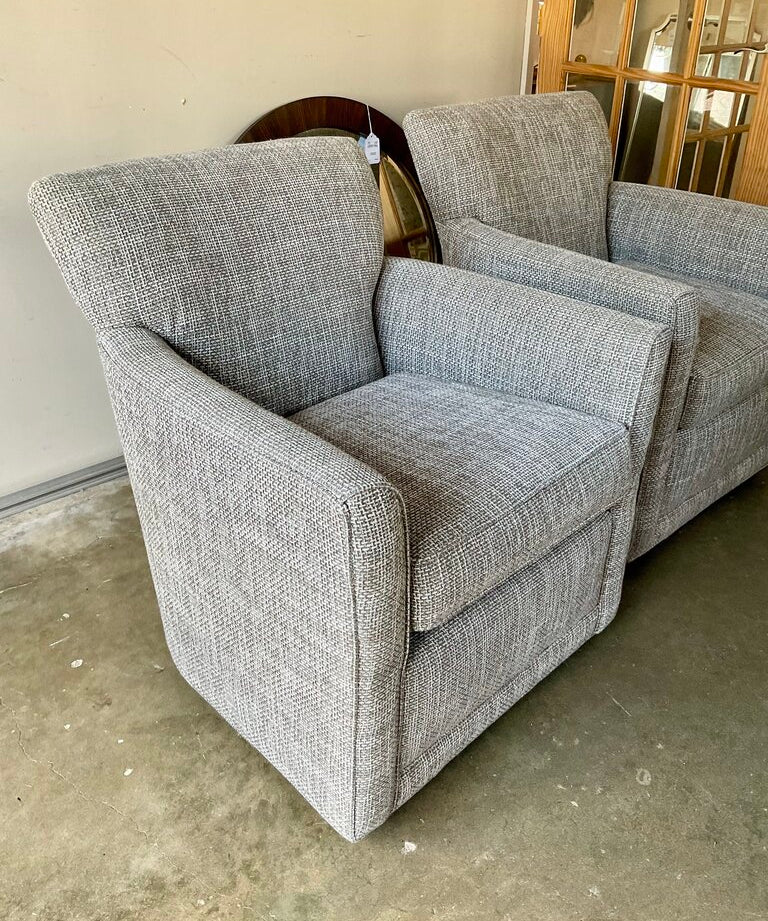 Rowe Swivel Chair 30"W x 30"D x 27"T